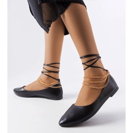 Bailarinas negras con hebilla decorativa de Donat negro 1
