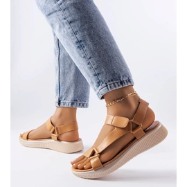Sandalias deportivas beige de Heron 1 Sandalias deportivas beige de Heron 1