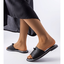 Sandalias negras metalizadas con perlas de Frederi negro 2