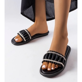 Chanclas negras con pedrería Anapor negro 1