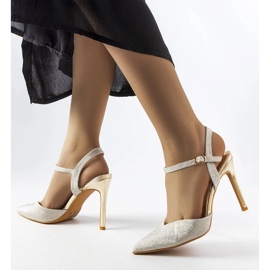 Zapatos de tacón a cuadros dorados brillantes Gallia 2