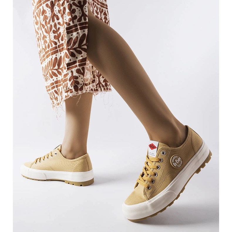 Lee Cooper LCW-23-44-1655L zapatillas beige 1