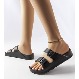 Chanclas de goma negras con hebillas de Eugene negro 2 Chanclas de goma negras con hebillas de Eugene negro 2