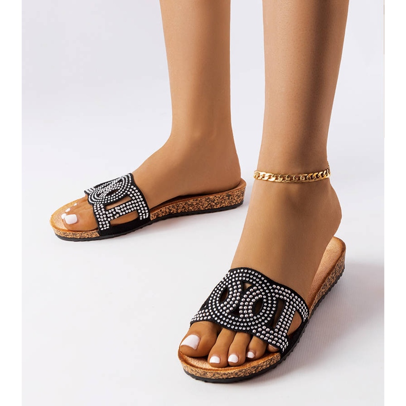 Chanclas negras decoradas con chorros Lagacé negro 1 Chanclas negras decoradas con chorros Lagacé negro 1