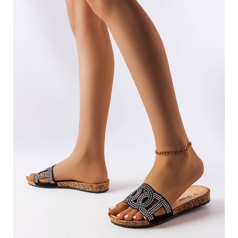 Chanclas negras decoradas con chorros Lagacé negro 2 Chanclas negras decoradas con chorros Lagacé negro 2