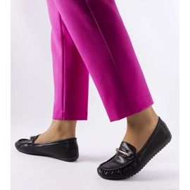 Mocasines negros con acabado mate de Sorel 1