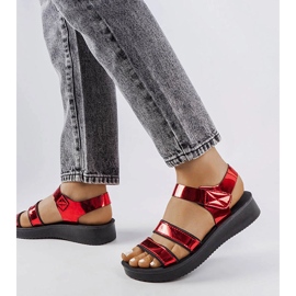 Sandalias rojas de charol de Brices rojo 1