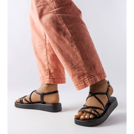 Sandalias de plataforma negras de Brunelle. negro 1