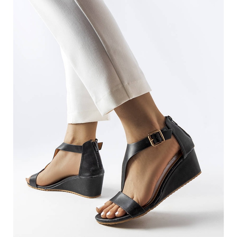 Sandalias de cuña negras de Durepos. negro 2 Sandalias de cuña negras de Durepos. negro 2