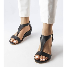 Sandalias de cuña negras de Durepos. negro 1