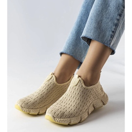 Zapatillas slip-on deportivas beige claro de Obenor 1