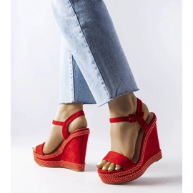 Sandalias de cuña rojas de Inala rojo 1