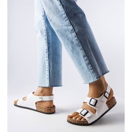 Sandalias de corcho blancas con hebillas de Lee Cooper LCW-22-35-1160L blanco 2