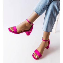Sandalias rosa tacón bajo Dara rosado 1 Sandalias rosa tacón bajo Dara rosado 1