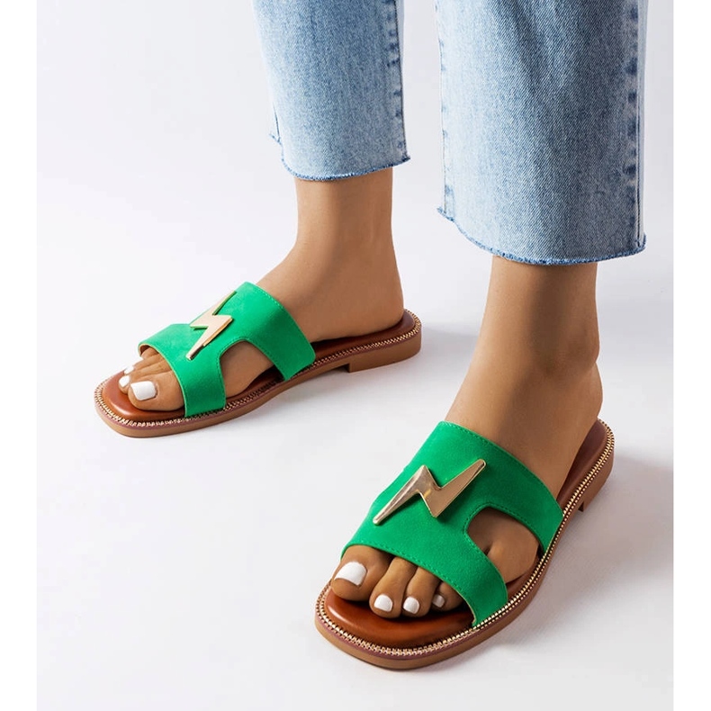 Chanclas verdes planas de Leyra 1