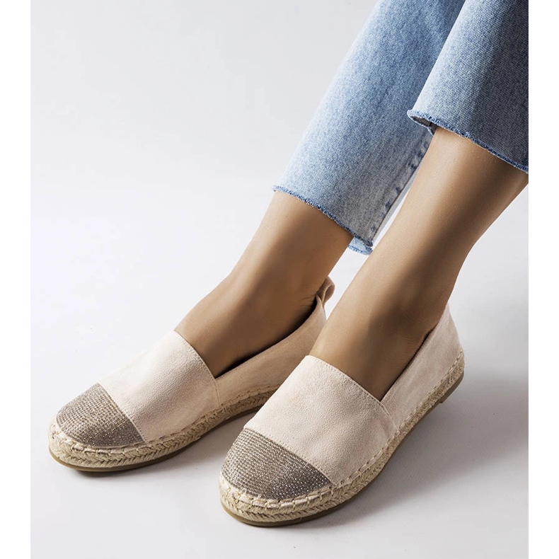 Mocasines tipo alpargata beige de Magali 1