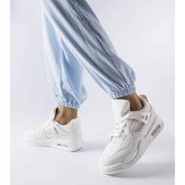 Deportivas blancas de Malas materiales combinados blanco 1