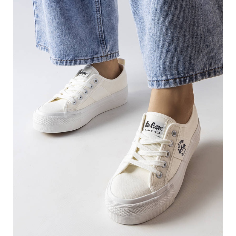 Lee Cooper LCW-22-31-0837L zapatillas blancas blanco 1