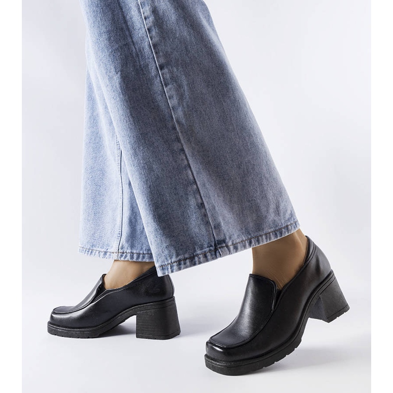 Zapatos tacón Gnatty negros 1