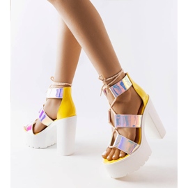 Inna Sandalias gruesas amarillas de Katja. amarillo 1