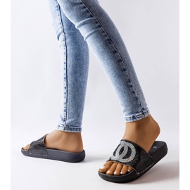 Chanclas negras decoradas con pedrería de Glendale negro 2