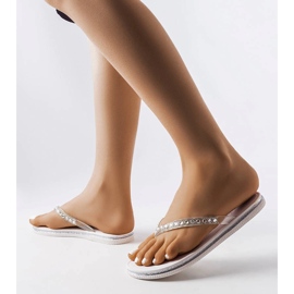 Chanclas blancas con circonitas Patrier blanco 2
