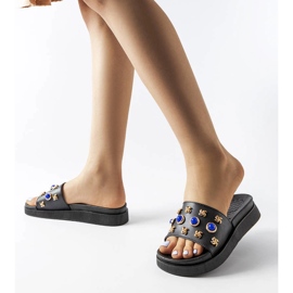 Chanclas negras decoradas de Montesarchio negro 2
