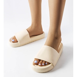 Chanclas beige con plataforma de Franco 1 Chanclas beige con plataforma de Franco 1