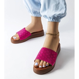 Chanclas caladas rosa oscuro con circonitas de Irvine rosado 1