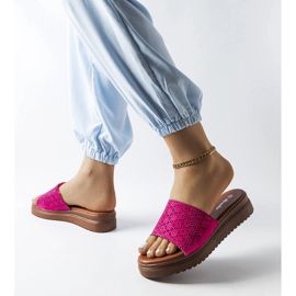 Chanclas caladas rosa oscuro con circonitas de Irvine rosado 2
