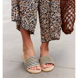 Chanclas Capovalle tejido negro 2