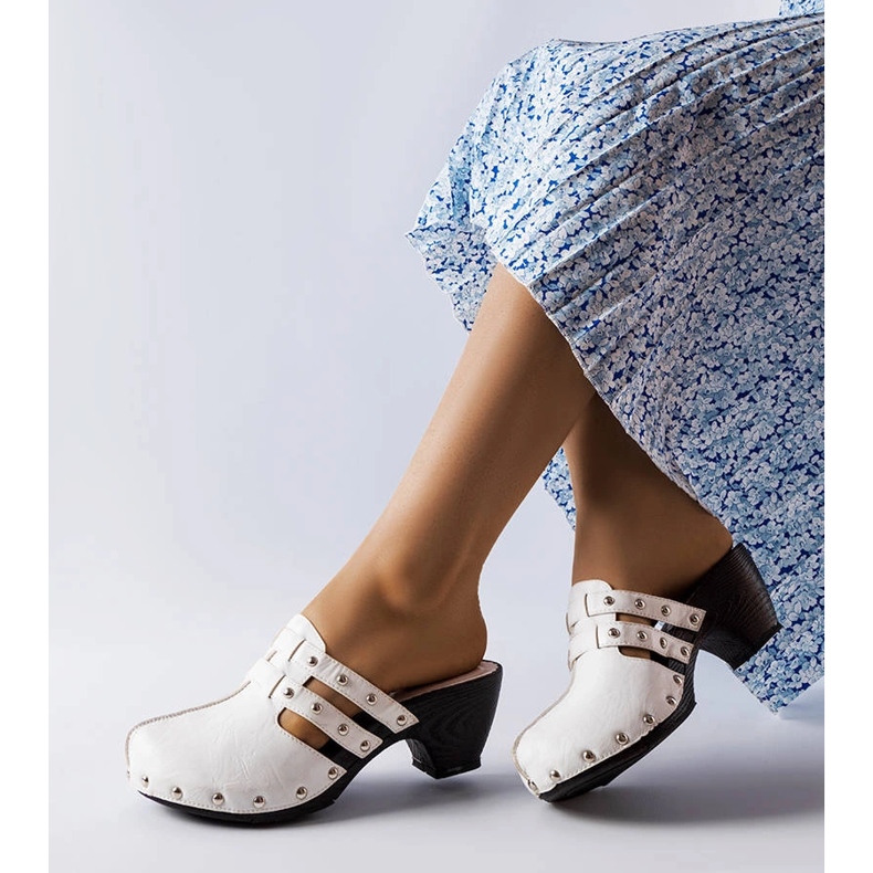 Zuecos blancos Custer 1 Zuecos blancos Custer 1