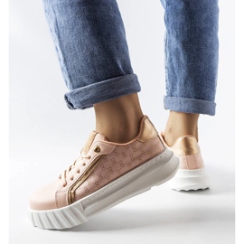 Zapatillas rosas con plataforma de Giuseppe. rosado 1