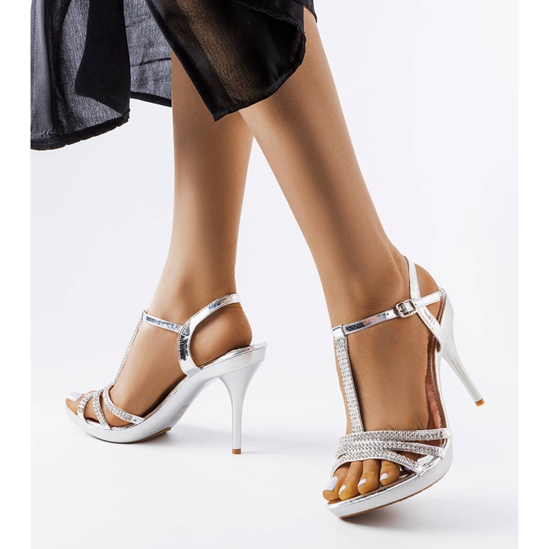 Sandalias Brigida plateadas decoradas con circonitas plata 1