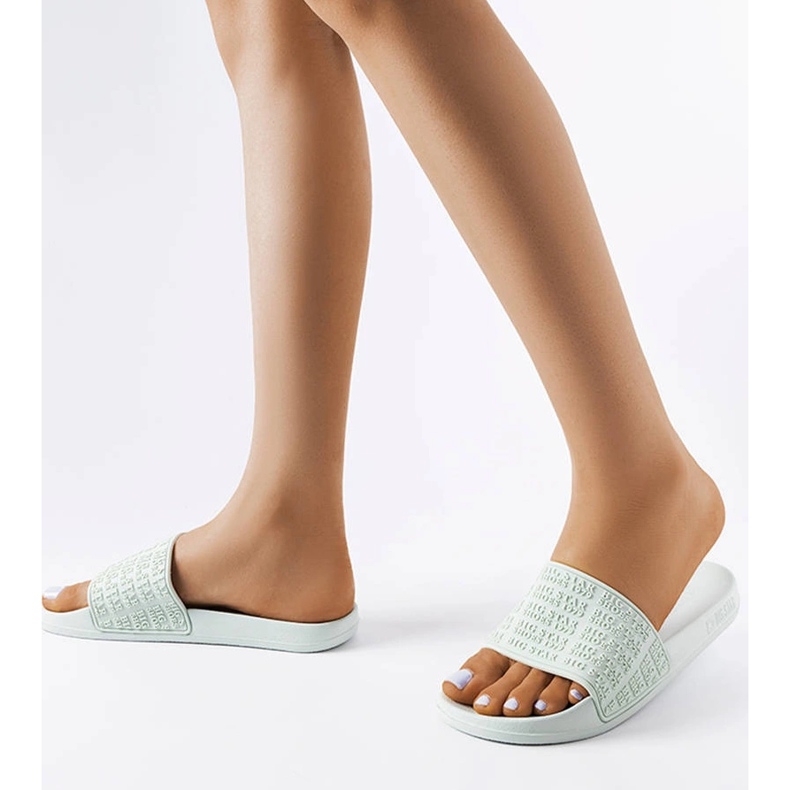 Pantuflas verdes de Big Star LL274A150 2