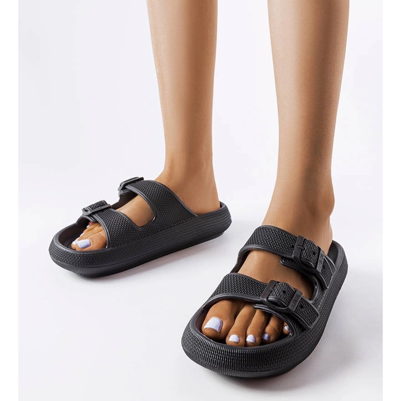 Pantuflas Big Star negras LL274615 negro 1