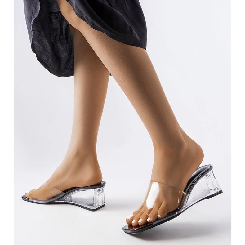 Chanclas de cuña transparentes negras de Wyatt incoloro 1