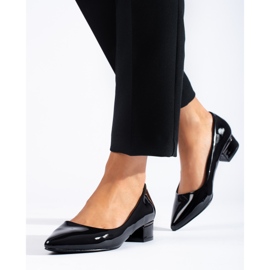 Goodin Bombas clásicas con tacones bajos. negro 1
