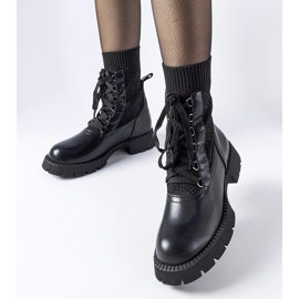 Deportivas caladas negras de Portico negro 1 Deportivas caladas negras de Portico negro 1