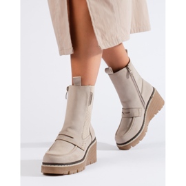 Goodin Botas Chelsea de ante color crema con cuñas de Shelovet beige 3