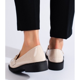 Mocasines Shelovet elegantes beige charol 3