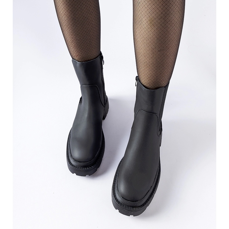 Botines negros con aislamiento masivo de Banaudon 1