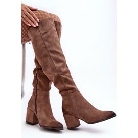 Vinceza Botas por encima de la rodilla de mujer en ante beige Favana 5
