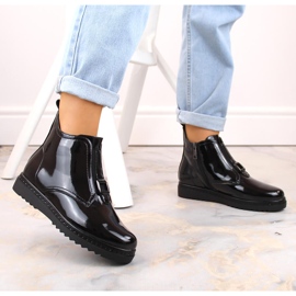 Botas planas de charol Vinceza 58148 negras con aislamiento para mujer negro 2