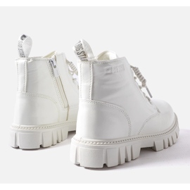 Botines charol blanco Big Star MM374142 2