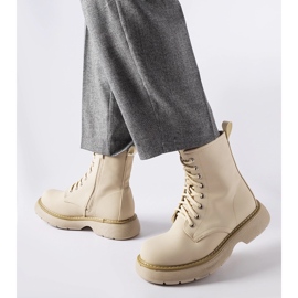 Botas Benvenuto clásicas beige 2