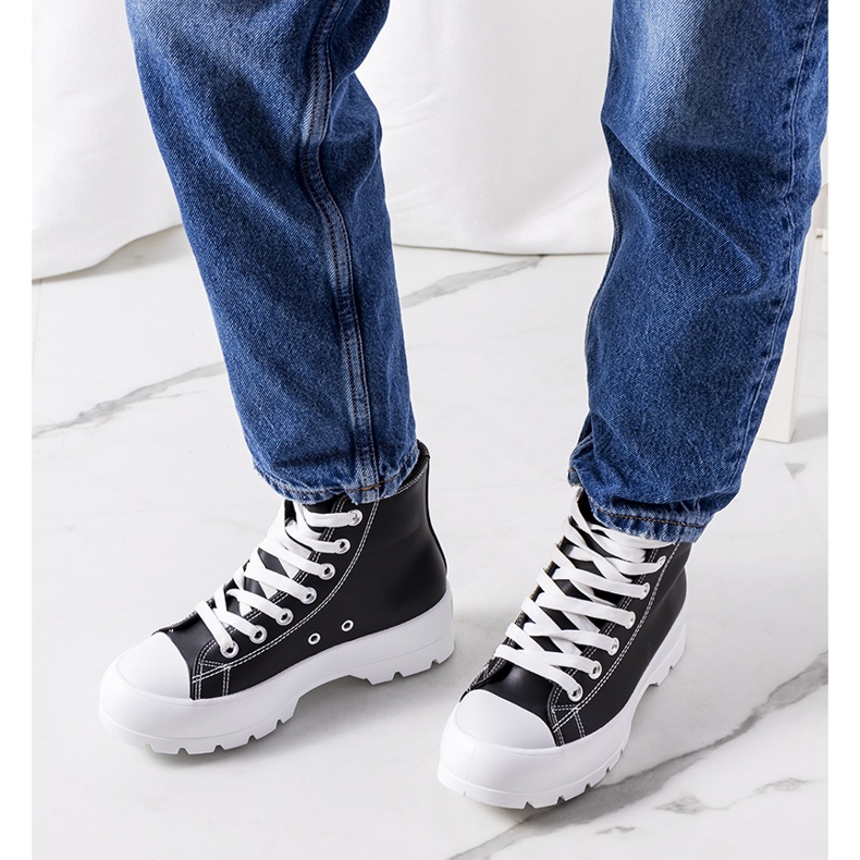 Zapatillas negras en la plataforma Curley negro 1