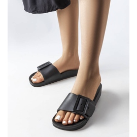 Chanclas de goma negras con hebilla de Nelm negro 1