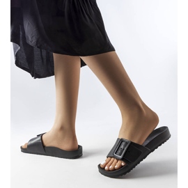 Chanclas de goma negras con hebilla de Nelm negro 2