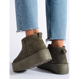 Botas de nieve verdes en la plataforma Shelovet. 3